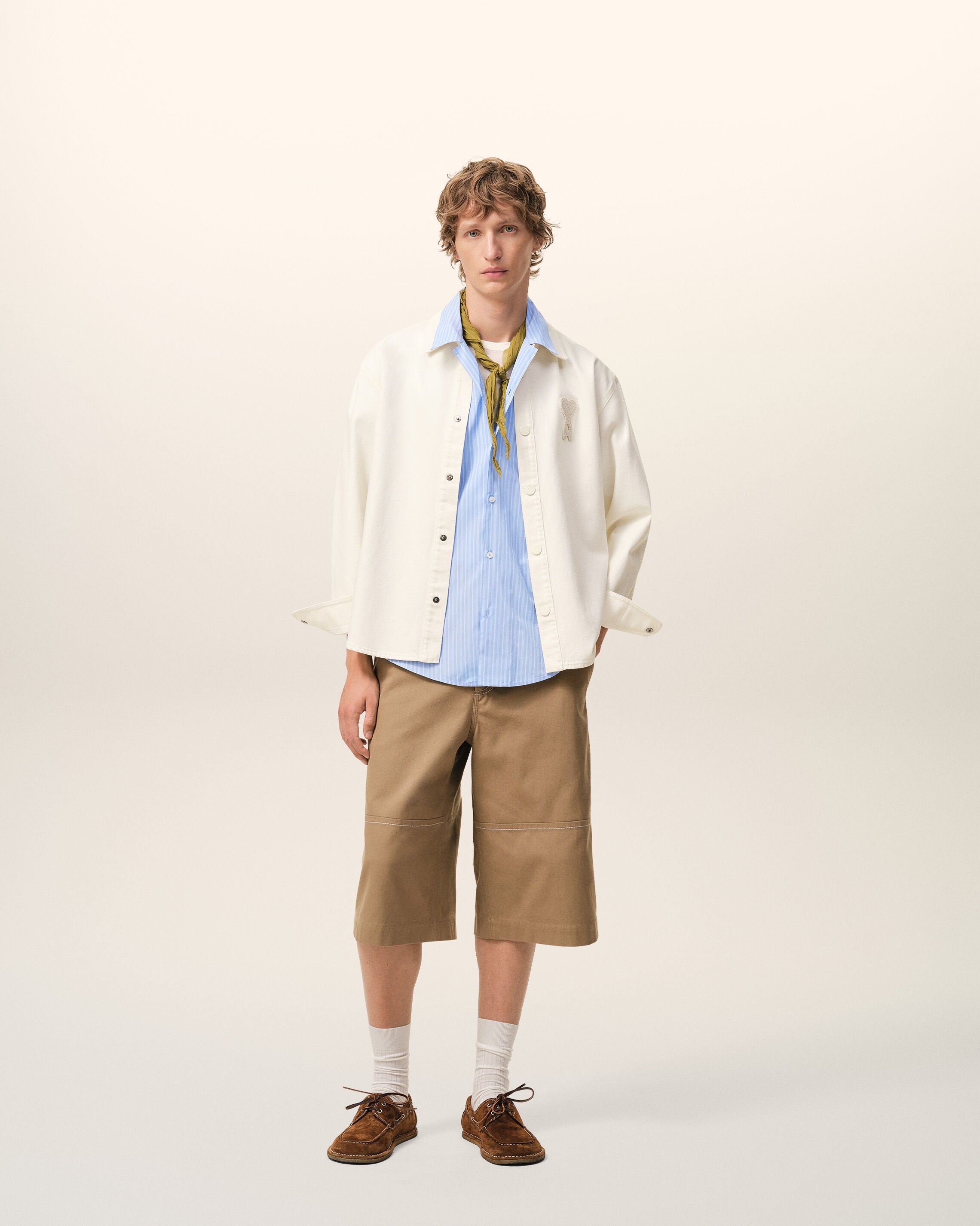 CAMISA OVERSIZED BRANCA DE ALGODÃO MALHADO AMI DE COEUR | AMI PARIS