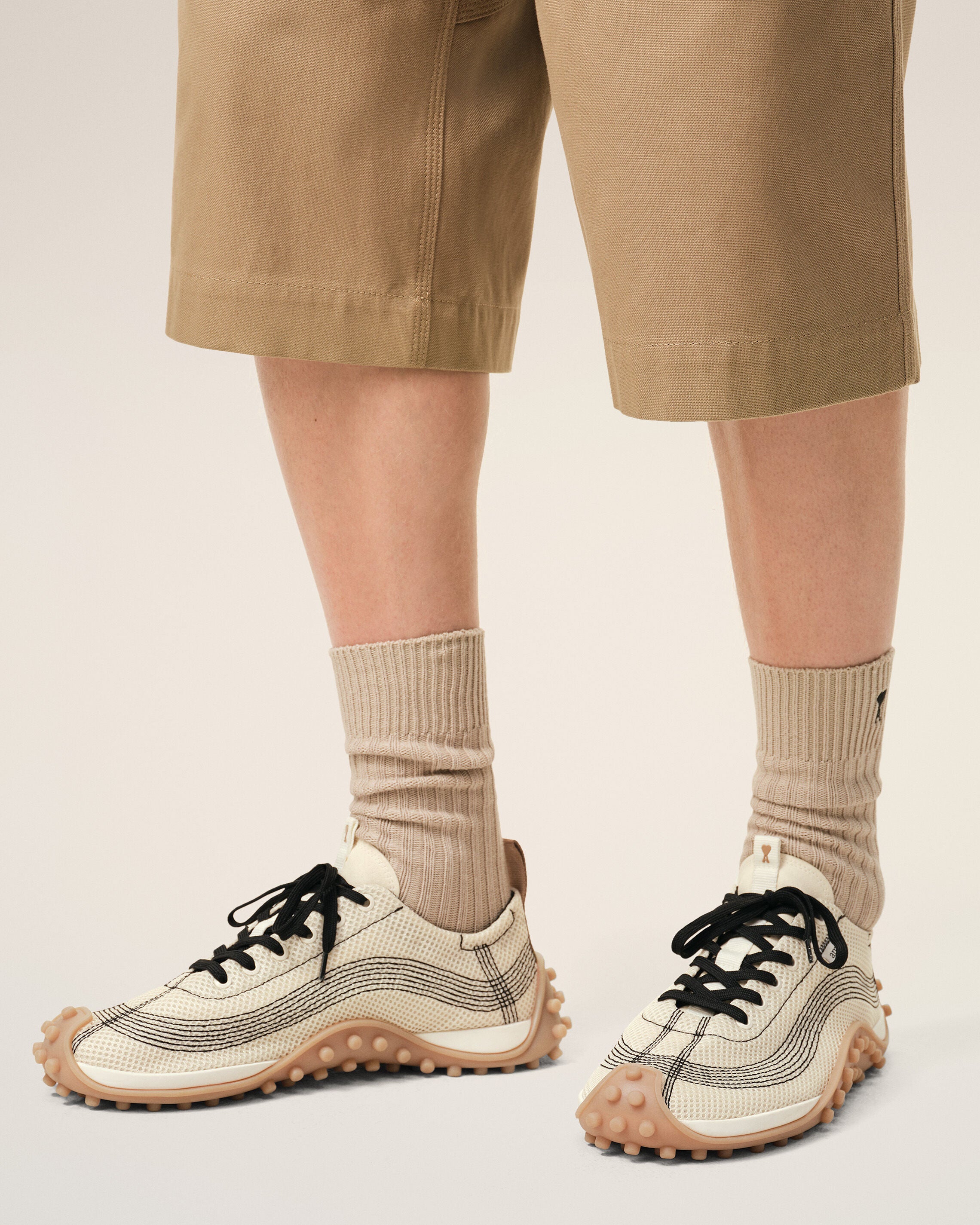 SAPATOS DE CORRIDA MESH BRANCO BRANCO | Ami Paris