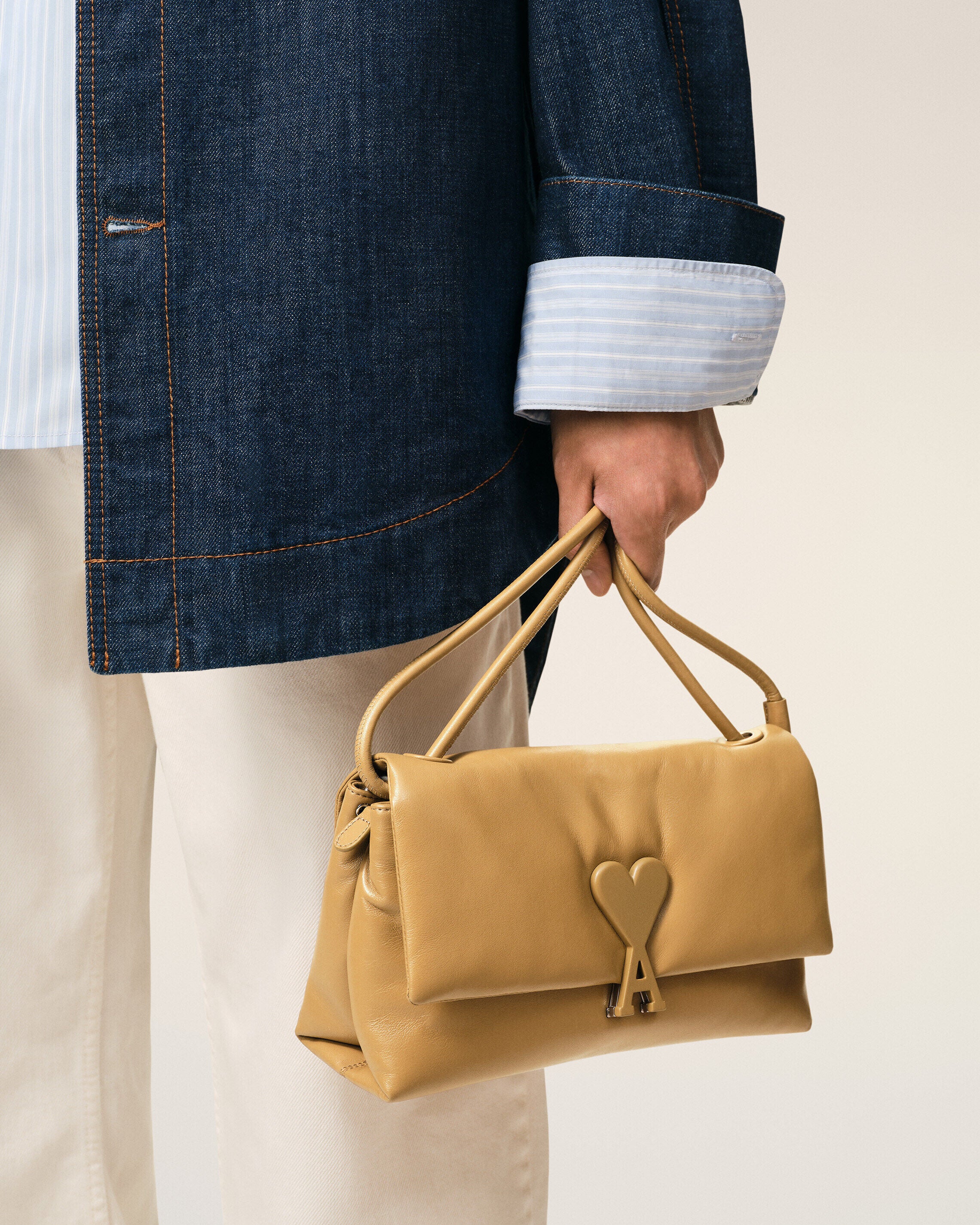 HONEY Bolsa Voulez-Vous em Couro de Vaca Amarelo | Ami Paris