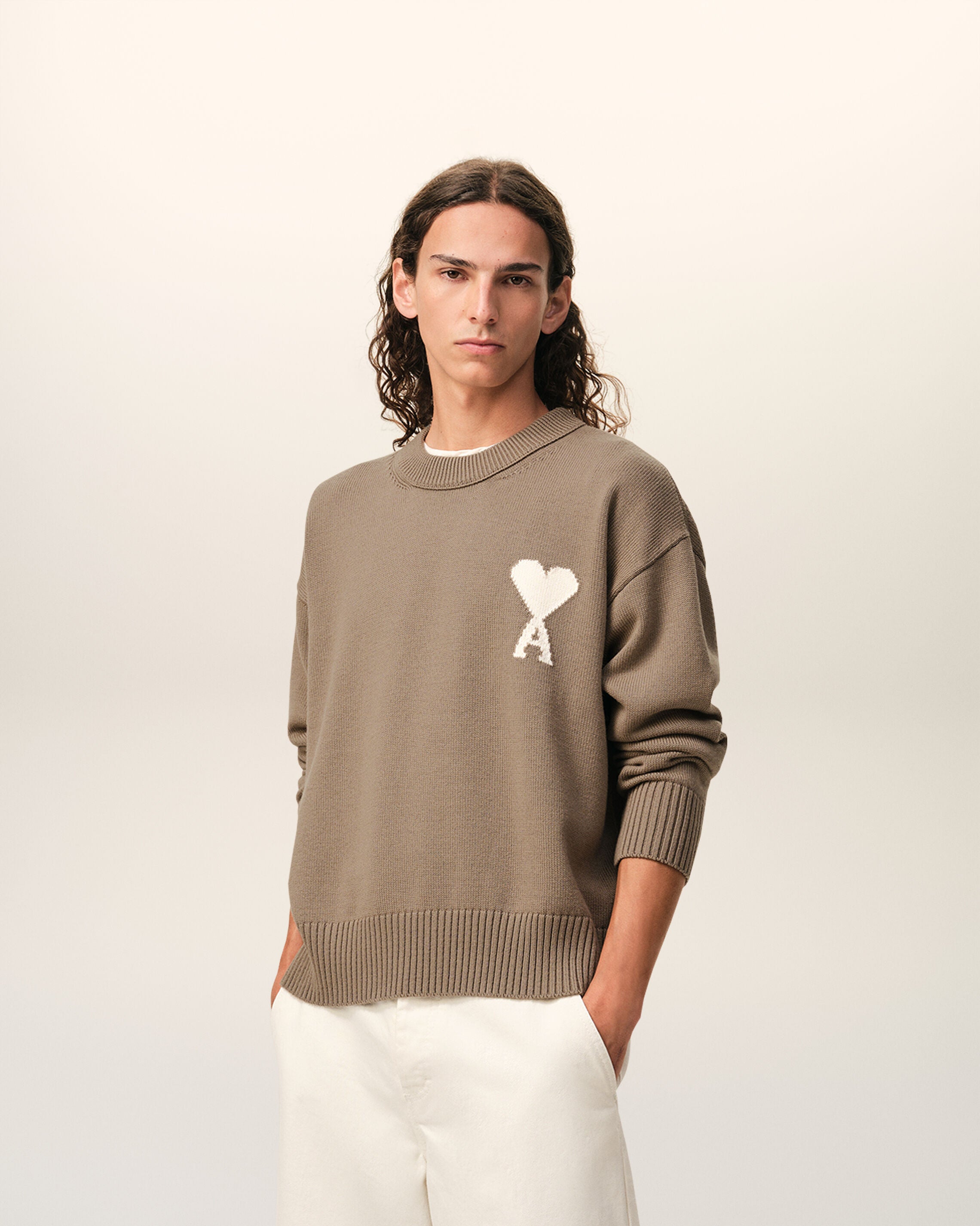 Moletom Bege TAUPE/Branco Off Bege de Lã e Algodão com Gola Redonda Ami De Coeur | Ami Paris